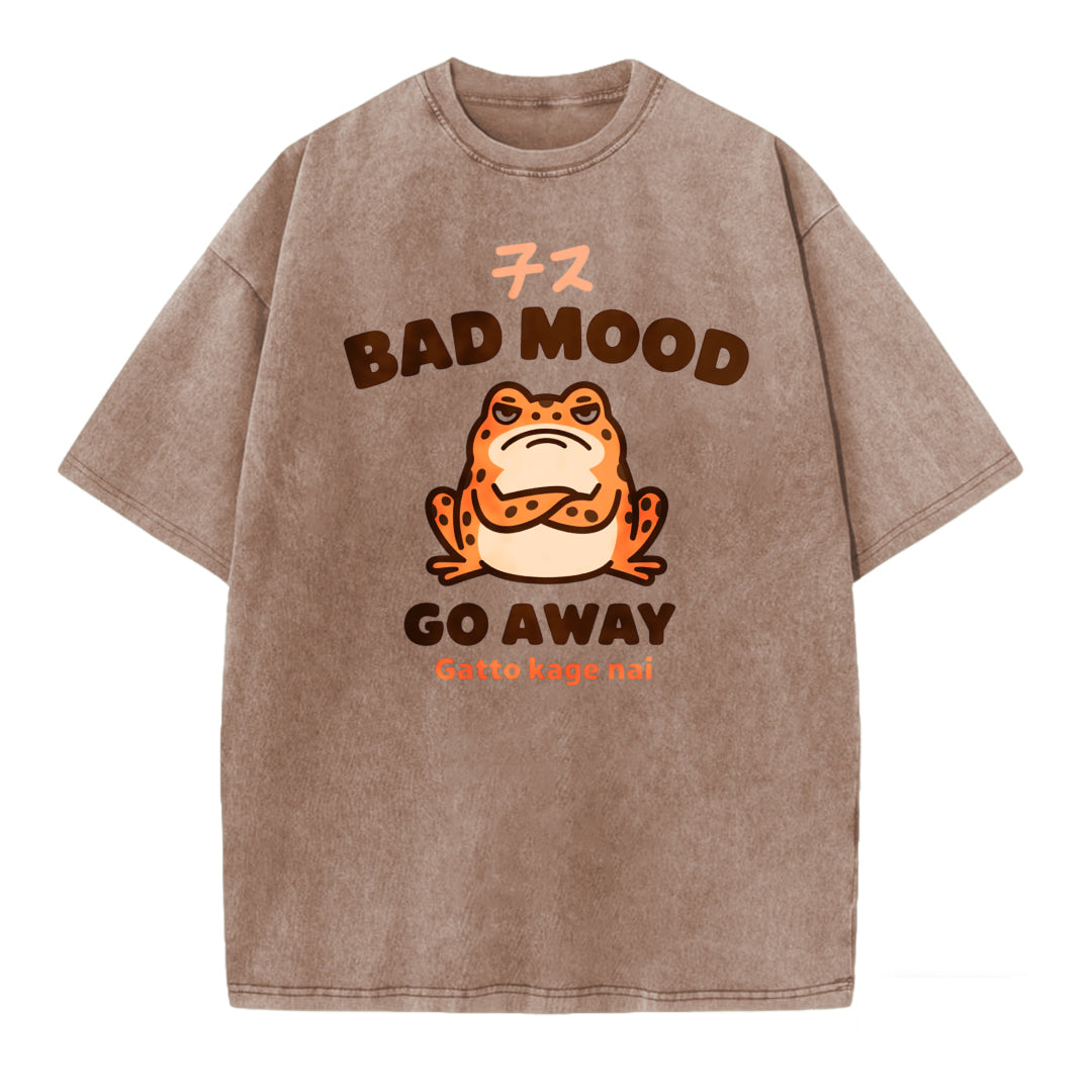 Japanese Style Grumpy Frog Print Washed T-shirt